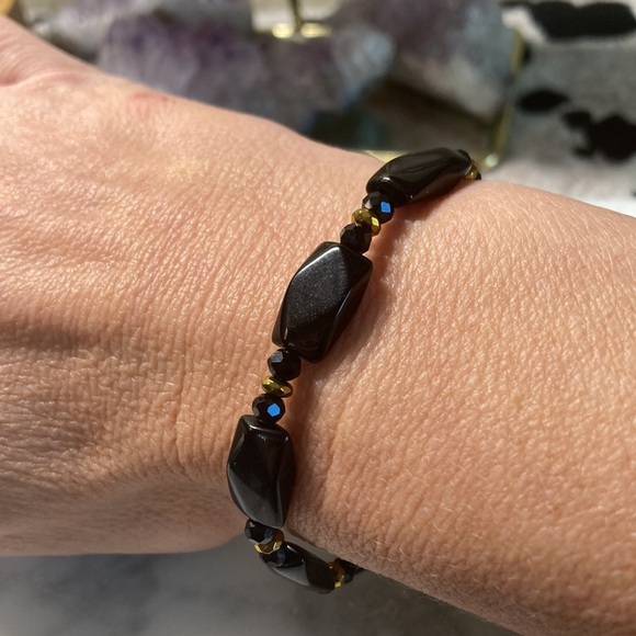 Black onyx & black Swarovski crystal bracelet in size 7” - Picture 2 of 4